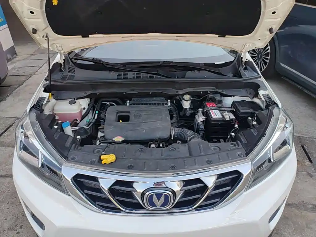 Changan CS15 — миниатюра 20