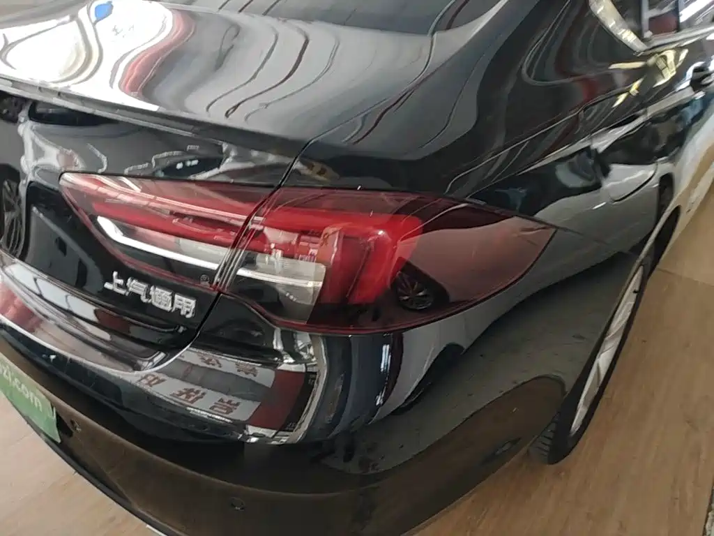 Buick Regal — миниатюра 8
