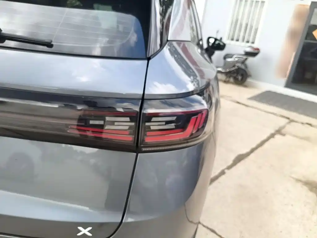 Volkswagen ID.4 X — миниатюра 8