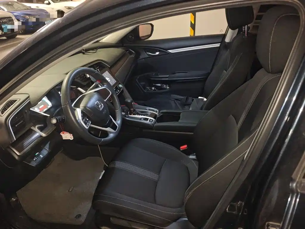 Honda Civic — миниатюра 16