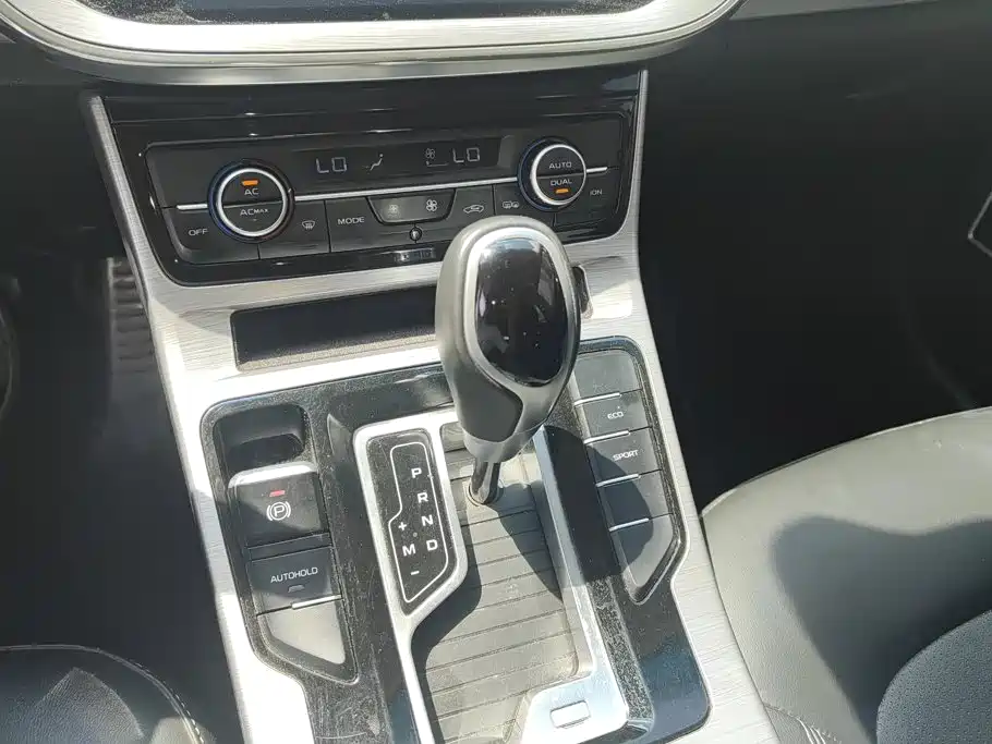 Geely Emgrand GS — миниатюра 16