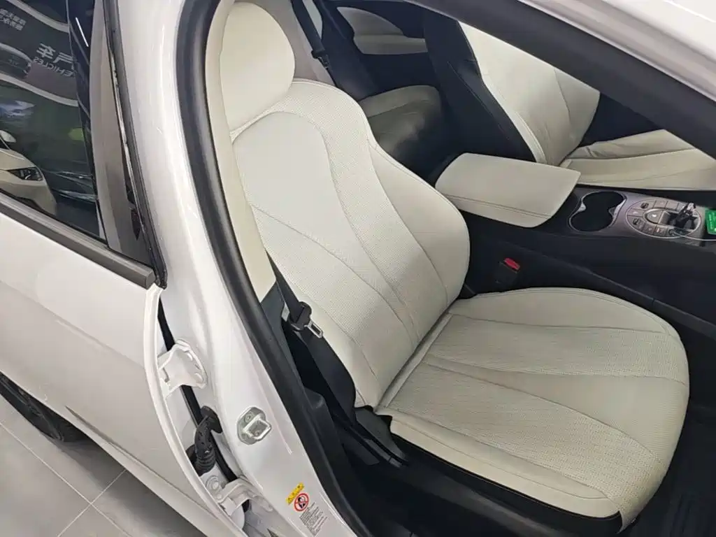 BYD Seal 05 DM-i — миниатюра 25