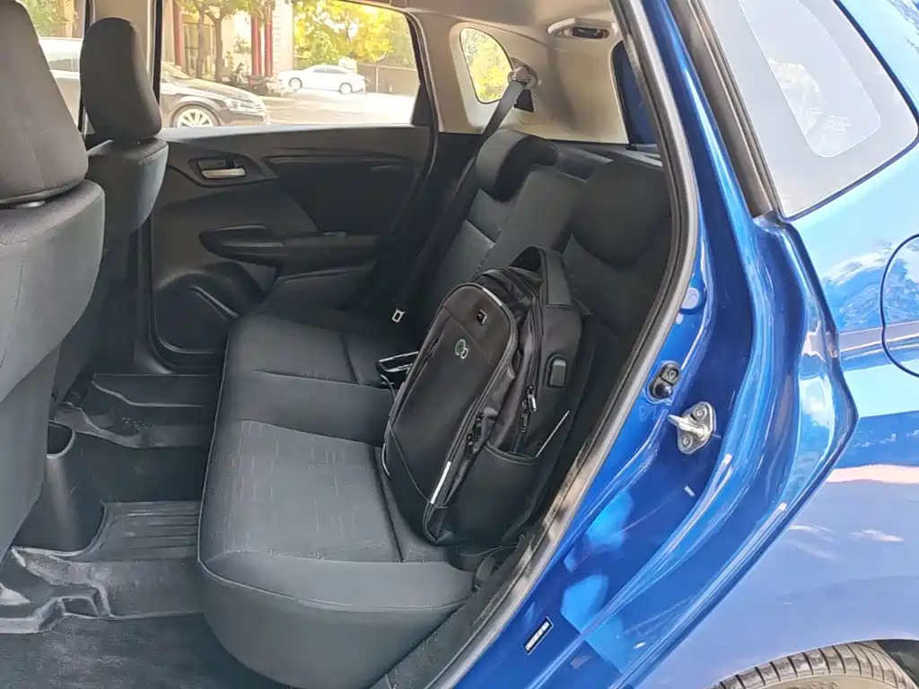 Honda Fit — миниатюра 17