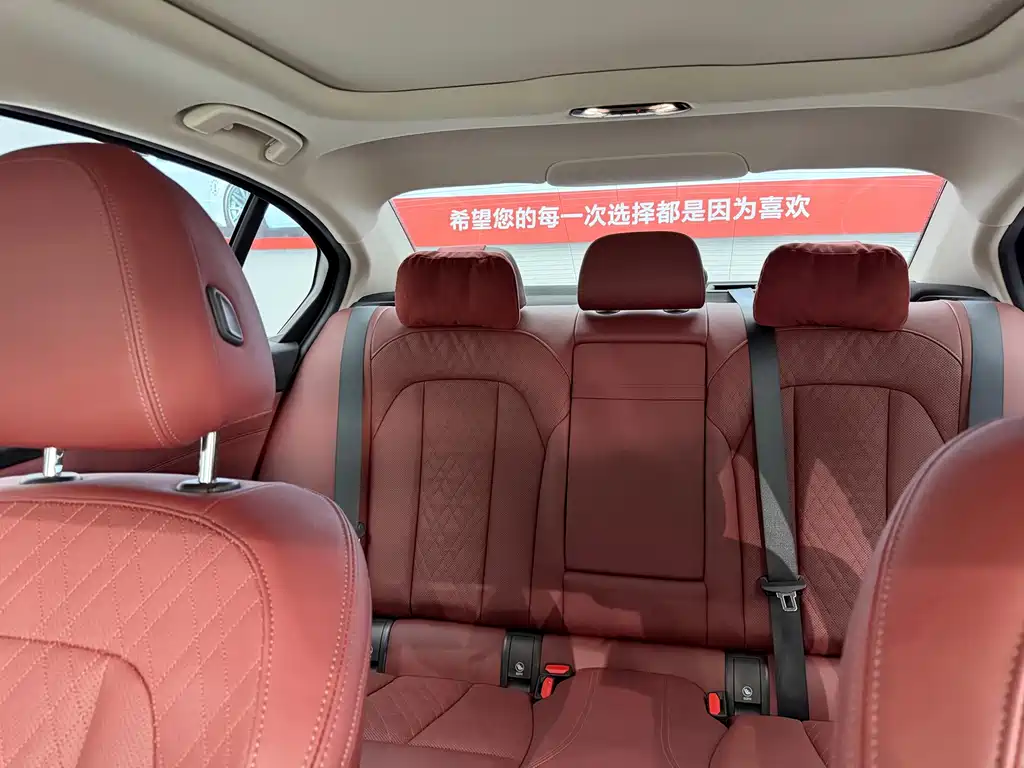 BMW i3 — миниатюра 10