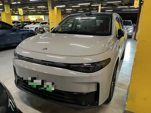 2025 Leapmotor C10