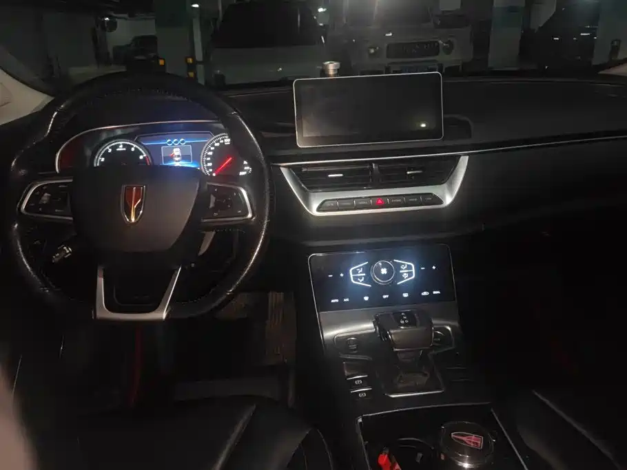 Hongqi Hongqi H5 — миниатюра 12