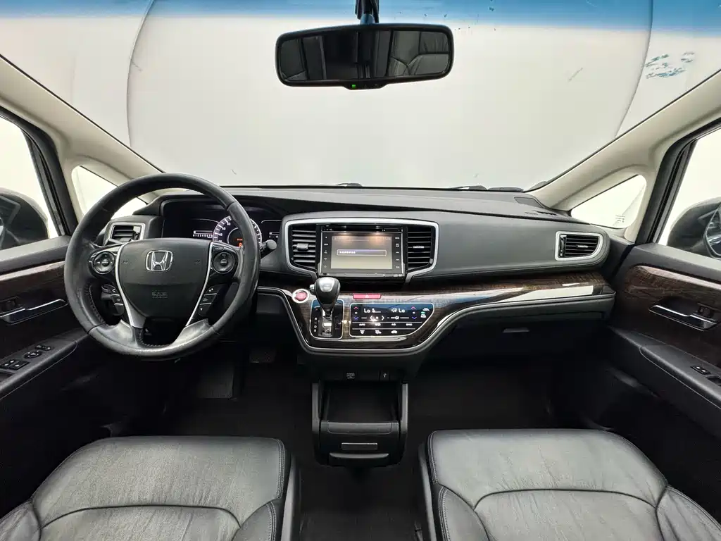 Honda Odyssey — миниатюра 12