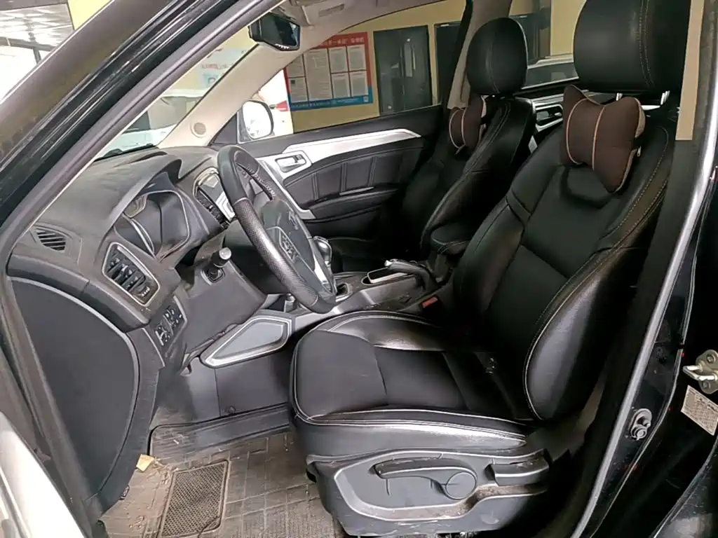 Geely Vision X6 — миниатюра 15
