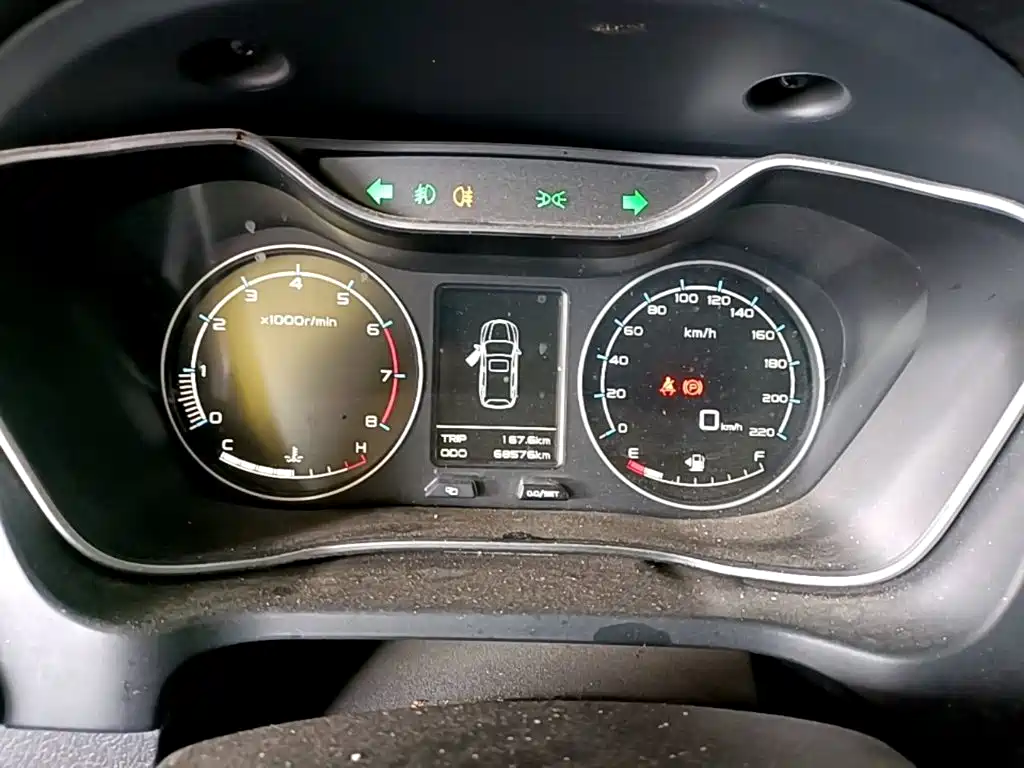 Geely Vision X6 — миниатюра 12