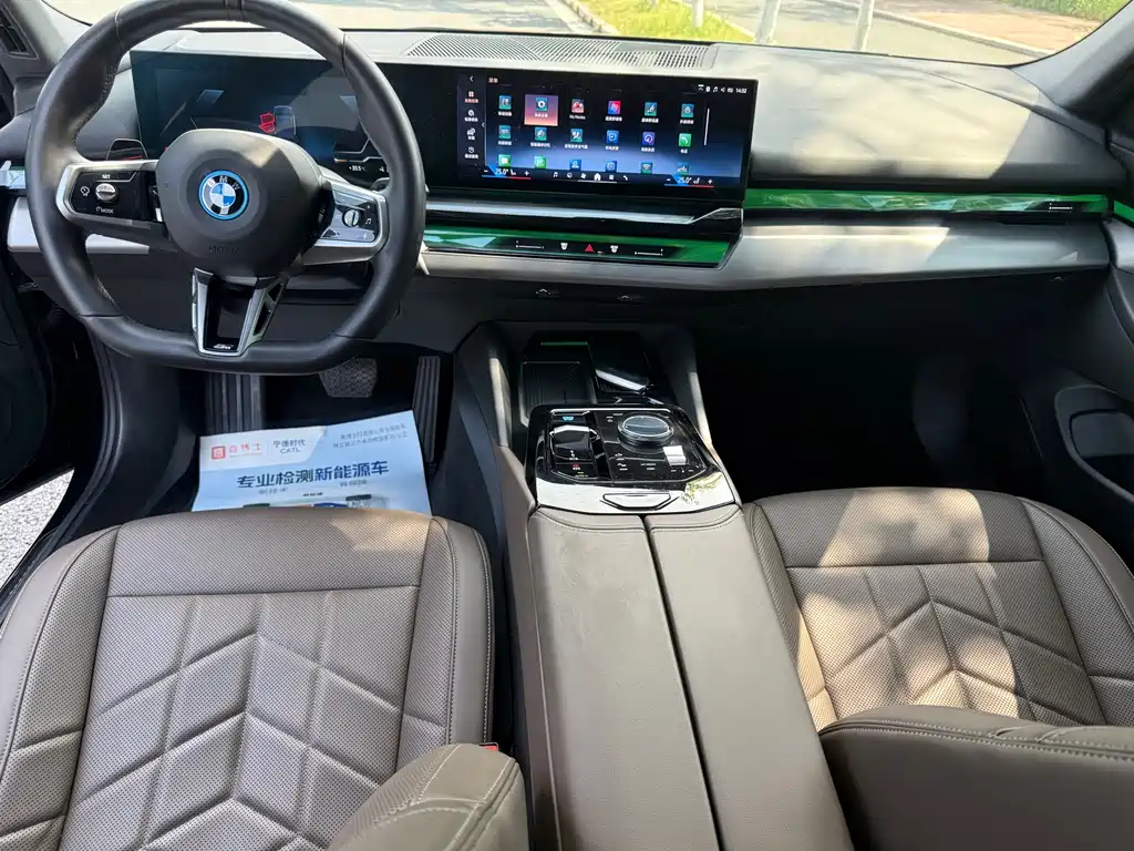 BMW i5 2024 eDrive 35L M Sport