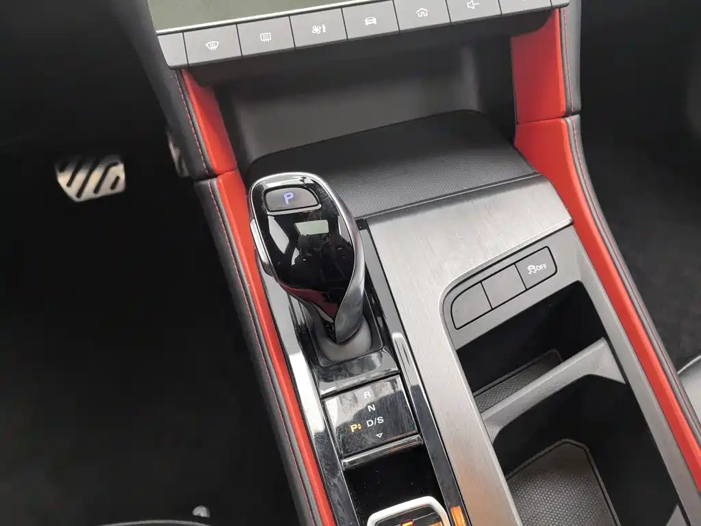 MG MG6 — миниатюра 13