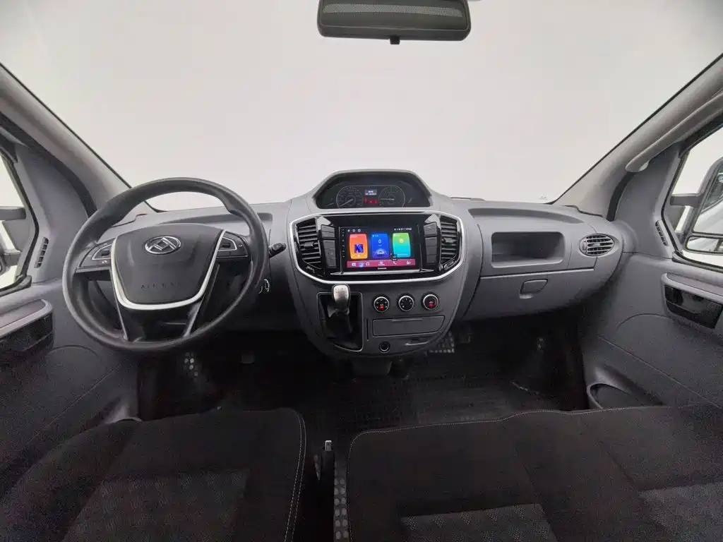 MAXUS V80 — миниатюра 5