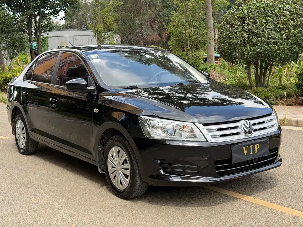 Volkswagen Santana — миниатюра 3