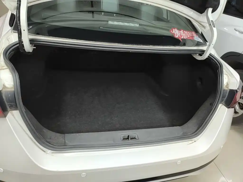 Nissan Sylphy — миниатюра 19