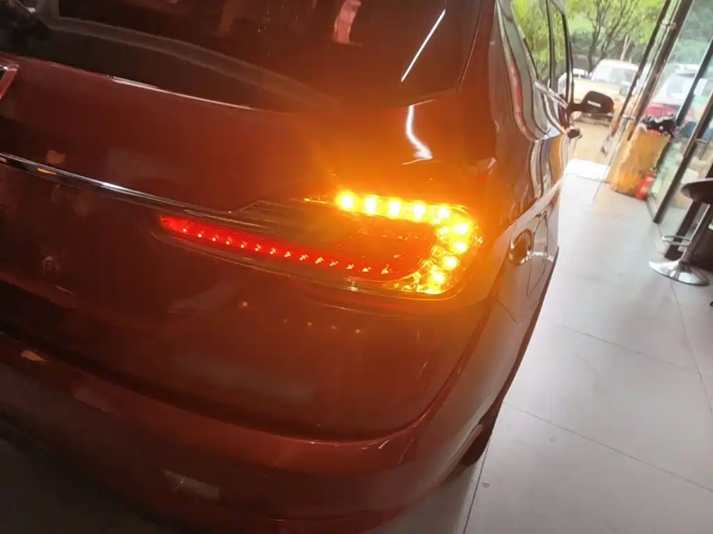 Baojun 310W — миниатюра 8