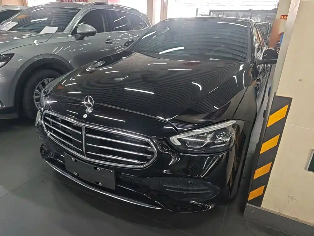 Mercedes-Benz C-Class — миниатюра 2