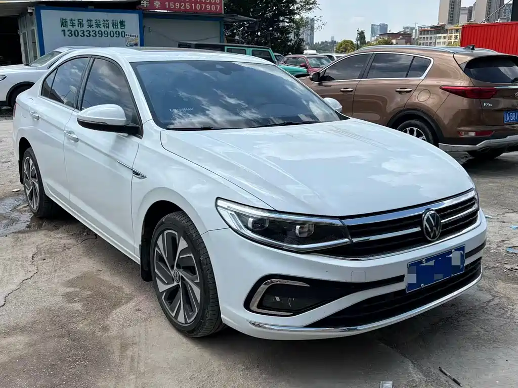 Volkswagen Bora — миниатюра 2