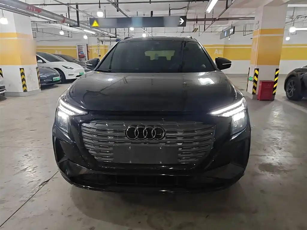 Audi Q5 e-tron 2023 40 e-tron