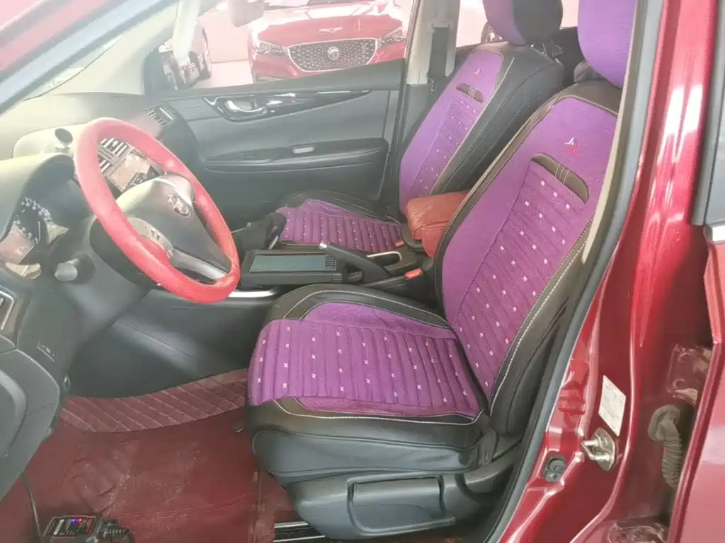 Nissan Tiida — миниатюра 15