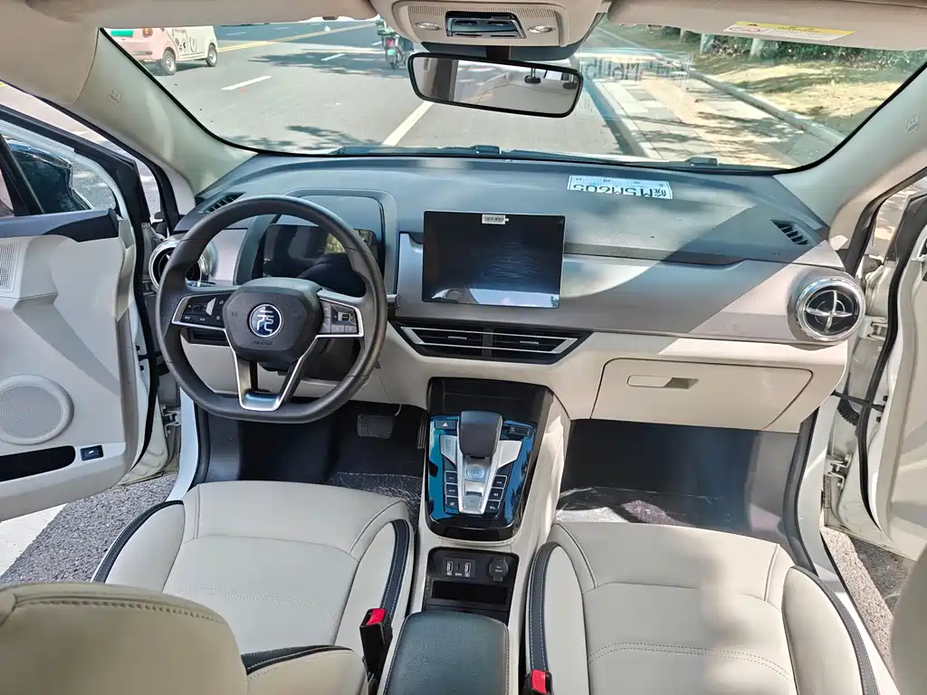 BYD Yuan Pro — миниатюра 3