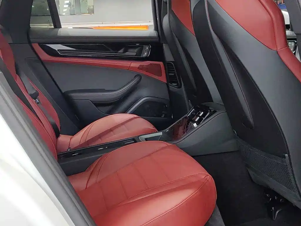 Porsche Panamera — миниатюра 19