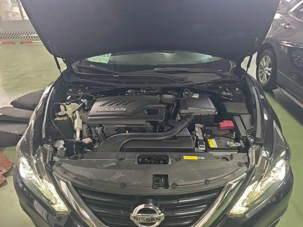 Nissan Teana — миниатюра 20