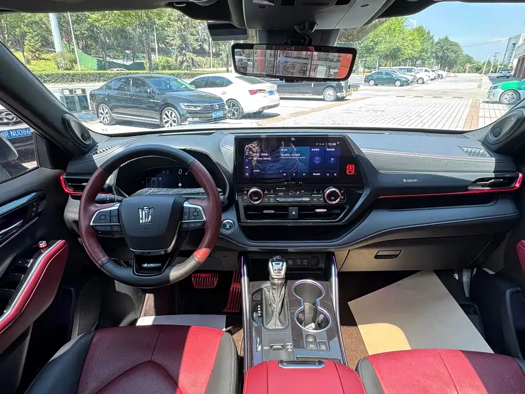Toyota Crown Kluger — миниатюра 17