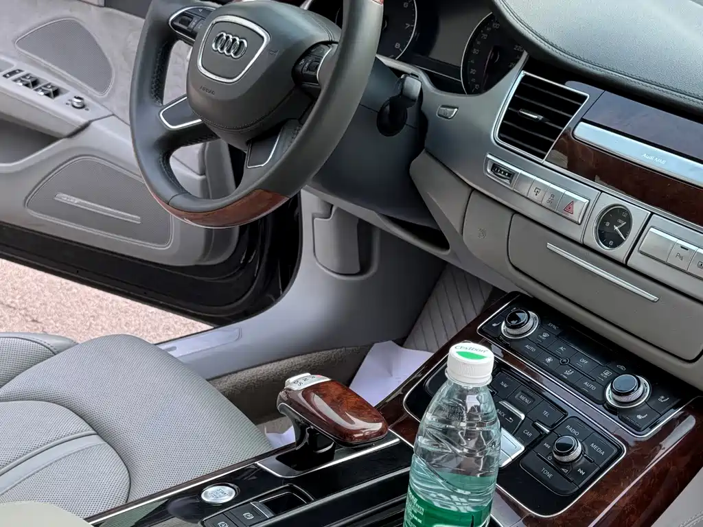 Audi A8 — миниатюра 14