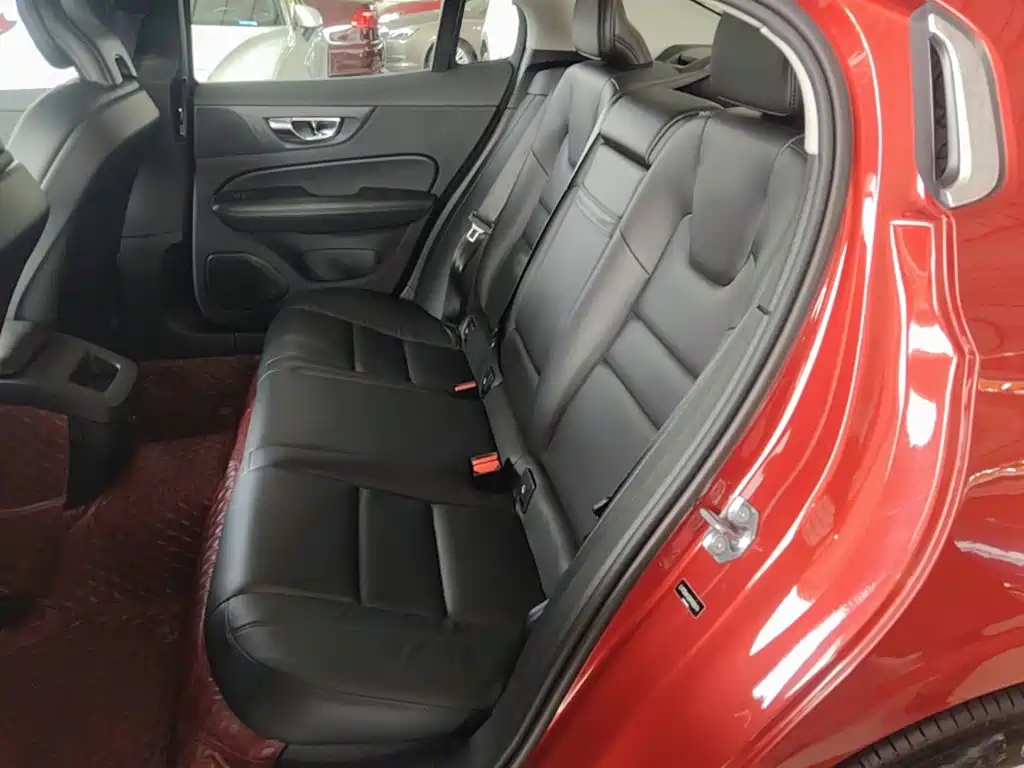 Volvo S60 — миниатюра 17