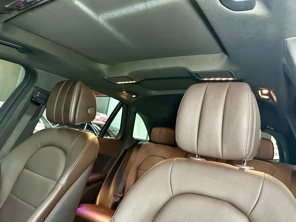 Mercedes-Benz GLC — миниатюра 8