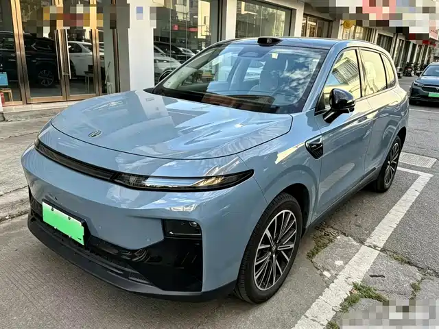 2025 Leapmotor B10