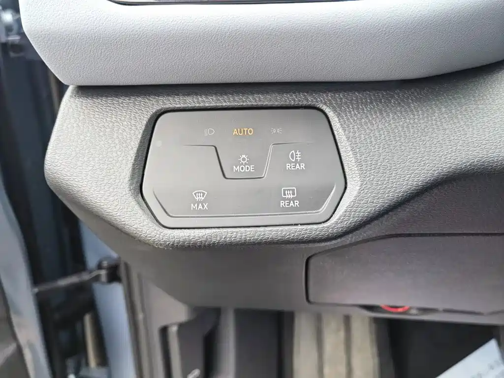 Volkswagen ID.4 X — миниатюра 28
