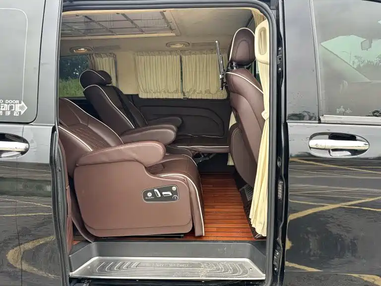 Mercedes-Benz Vito 2016 2.0T Elite
