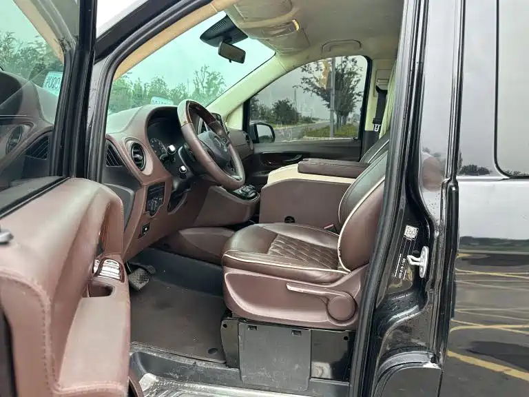 Mercedes-Benz Vito 2016 2.0T Elite