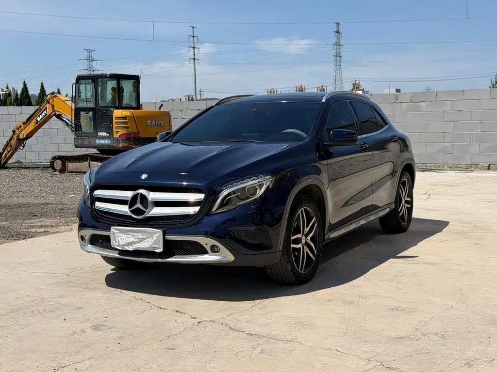 Купить Mercedes-Benz GLA