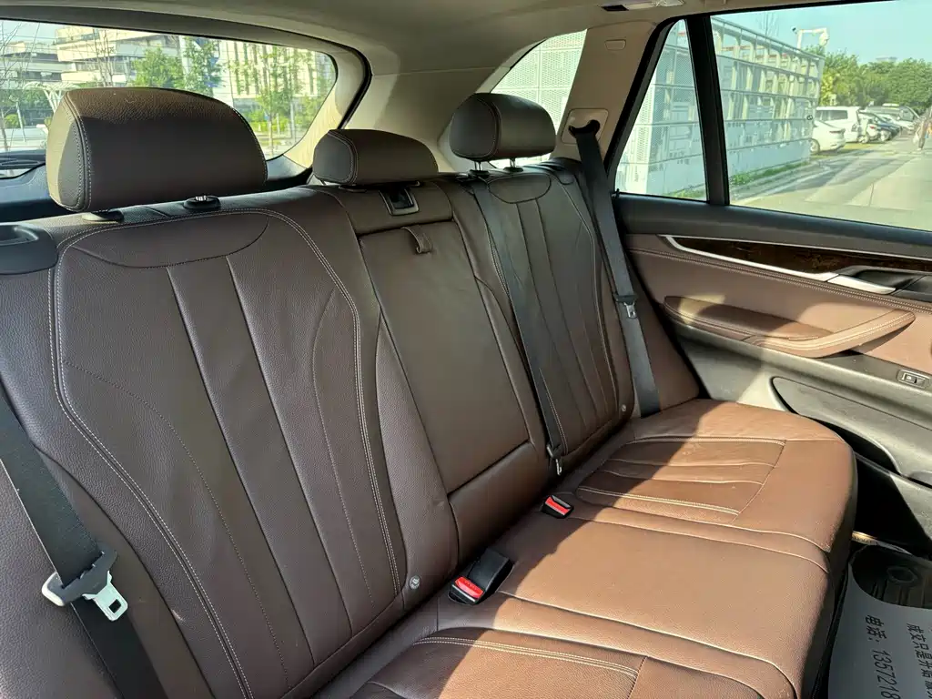 BMW X5 (Import) — миниатюра 26