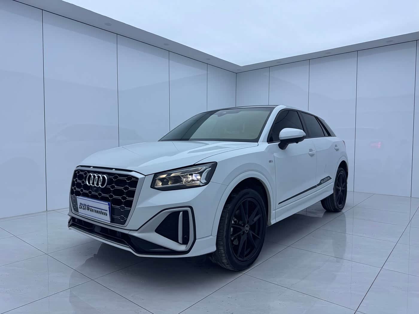 Audi Q2L 1.4 л 2022 г. Белый, пробег 39000 км