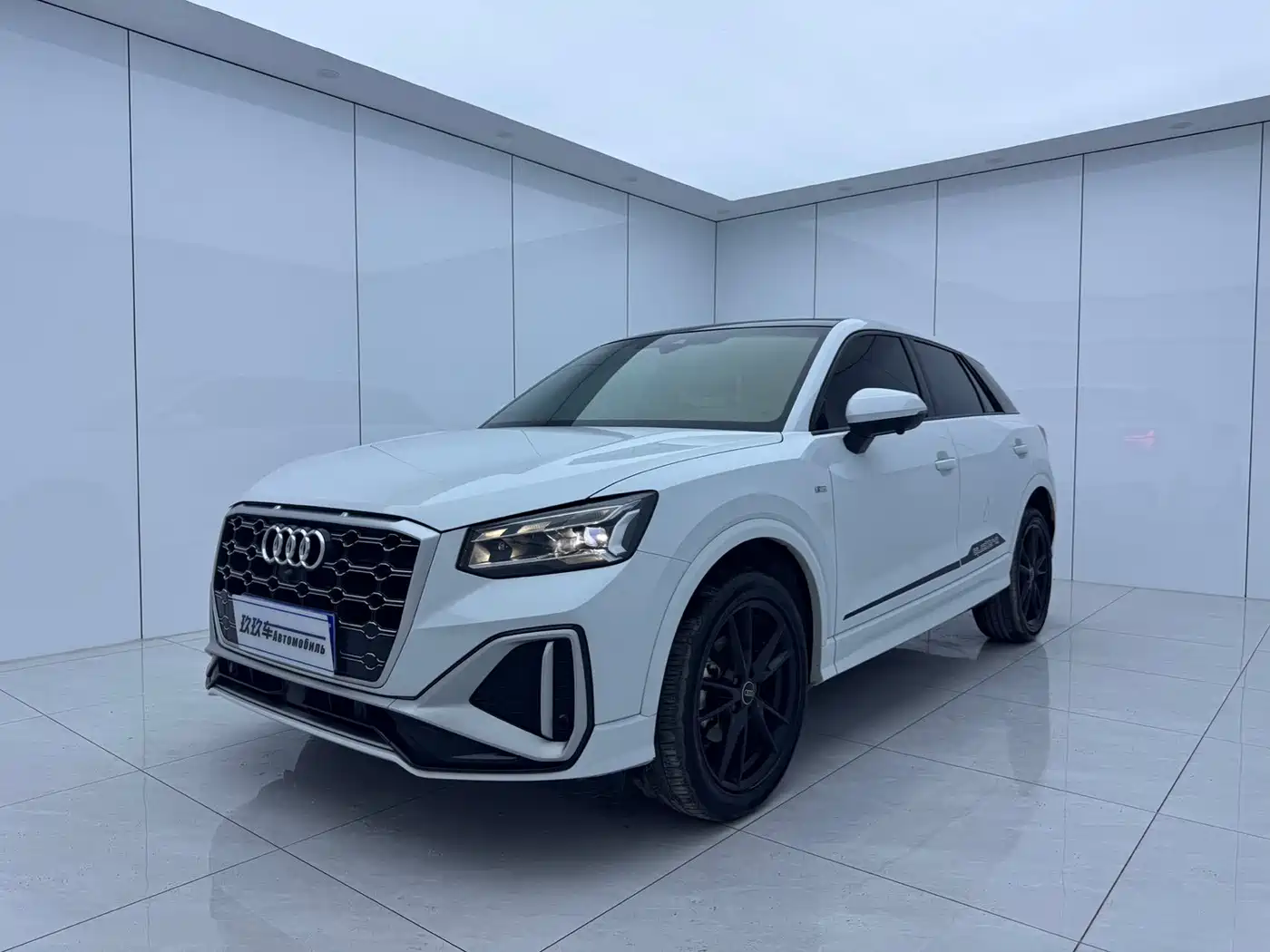 奥迪Q2L 2022款 35 TFSI 进取动感型 2022