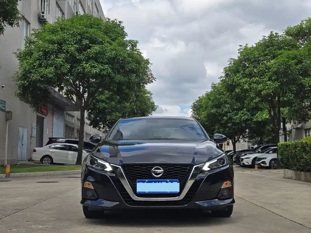 Nissan Teana — миниатюра 2