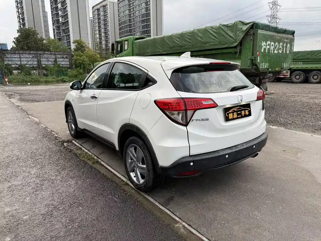Honda Vezel — миниатюра 8