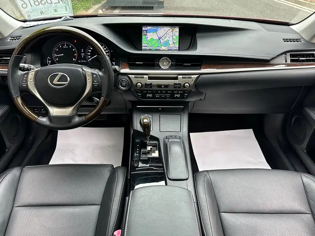Lexus ES — миниатюра 29