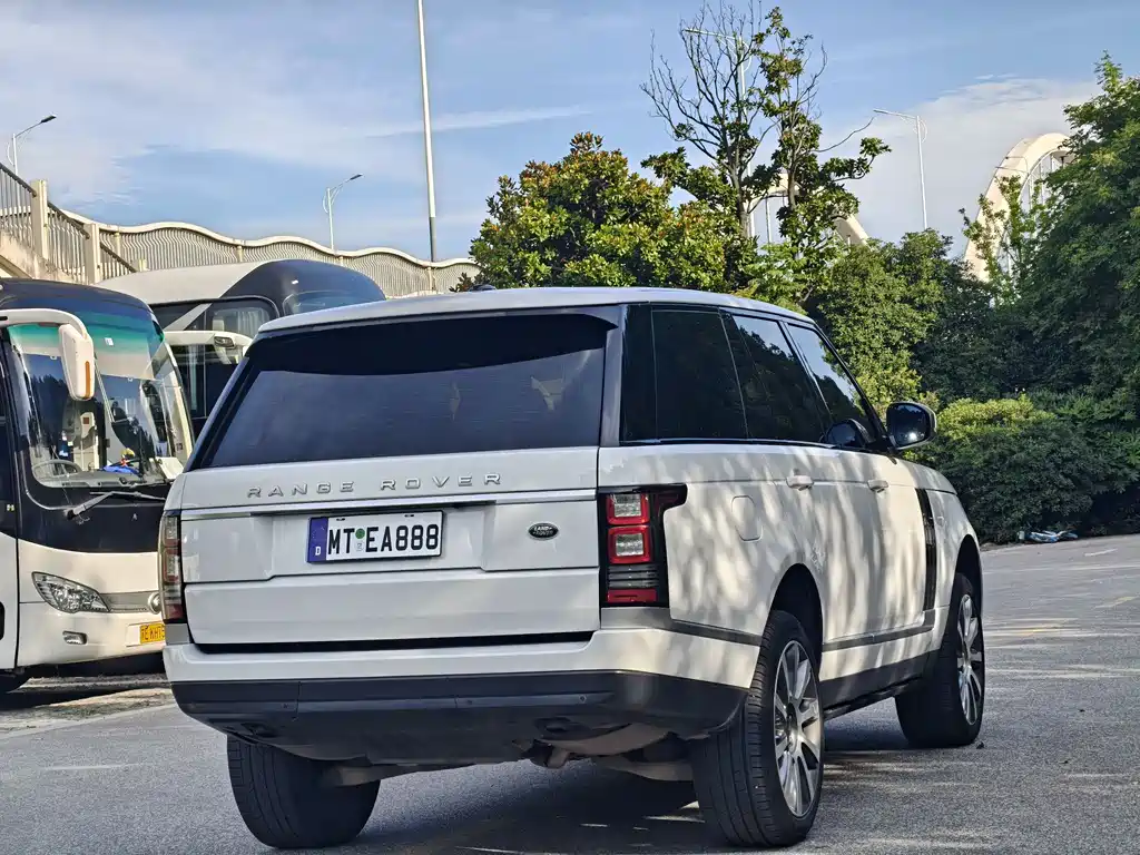 Land Rover Range Rover 2015 3.0 TDV6 Vogue