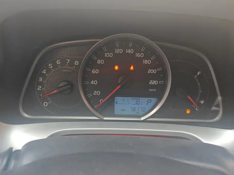 Toyota RAV4 — миниатюра 14