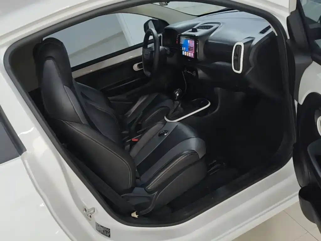 Roewe Clever — миниатюра 25