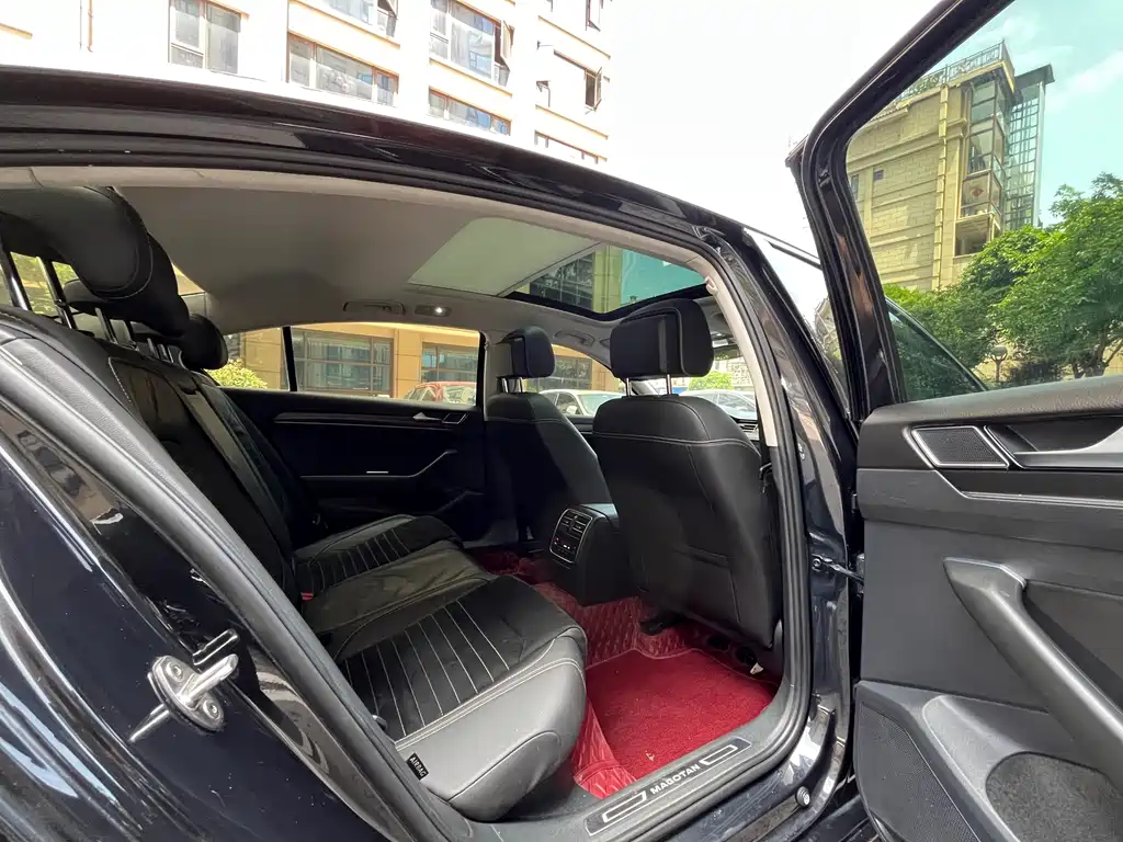 Volkswagen Magotan 2020 330TSI DSG Luxury