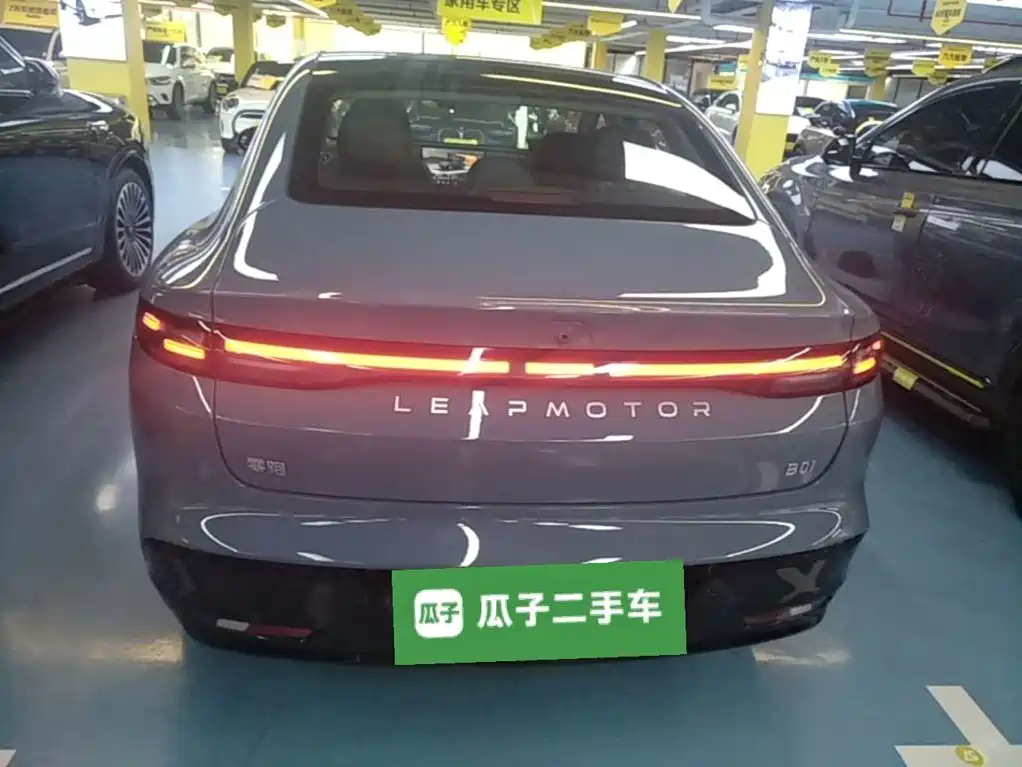 Leapmotor Leapmotor B01 — миниатюра 6