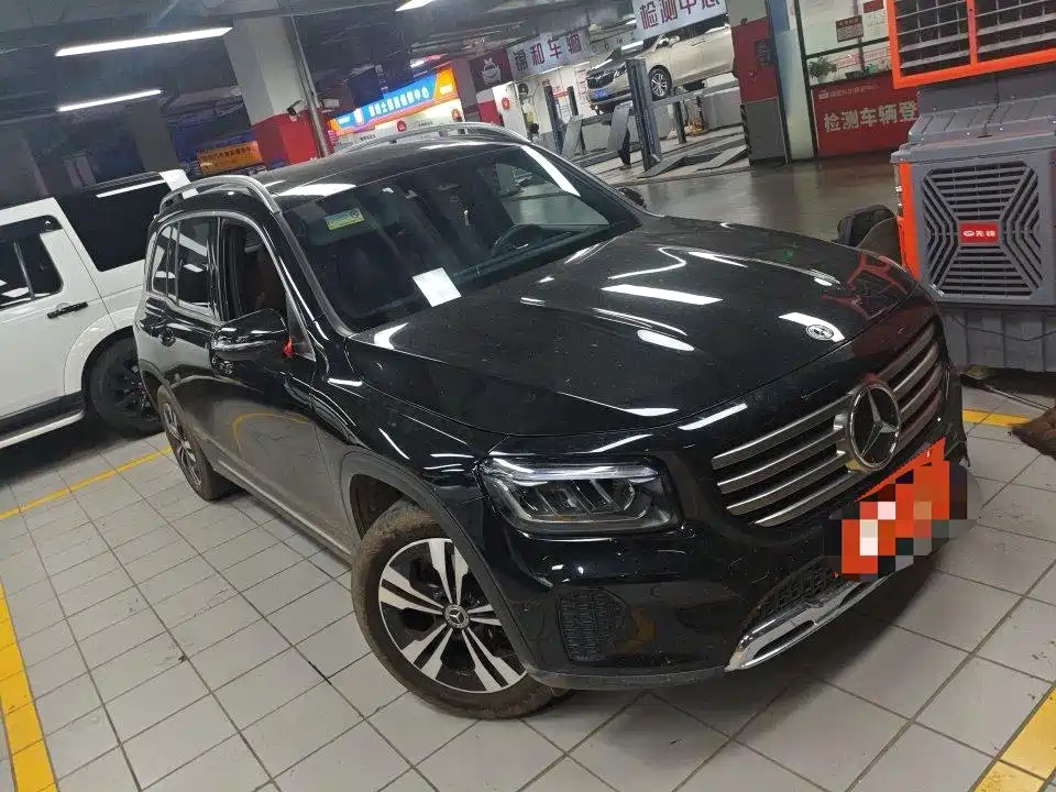 Mercedes-Benz GLB — миниатюра 2