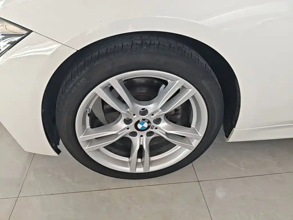 BMW 3 Series — миниатюра 23