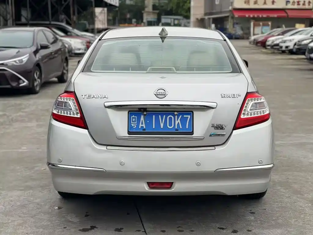 Nissan Teana — миниатюра 4