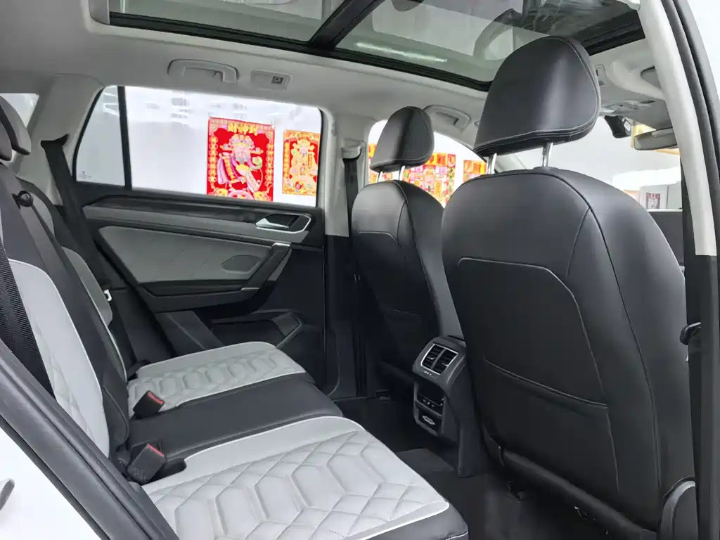 Volkswagen Tayron 2023 280TSI Luxury Plus